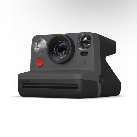 Polaroid Now Bundle with Black Camera and Red Travel Pouch NIB - Picture 3 of 5